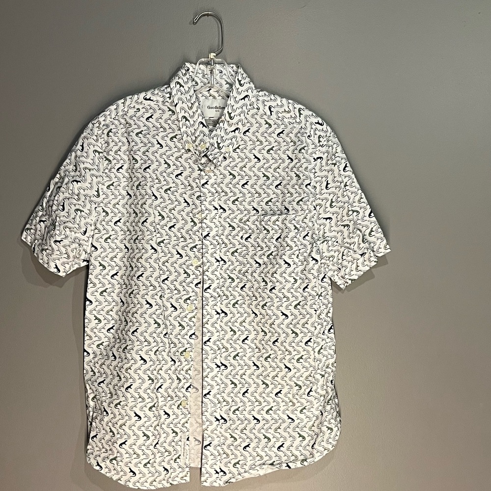 Goodfellow lizard button down t-shirt